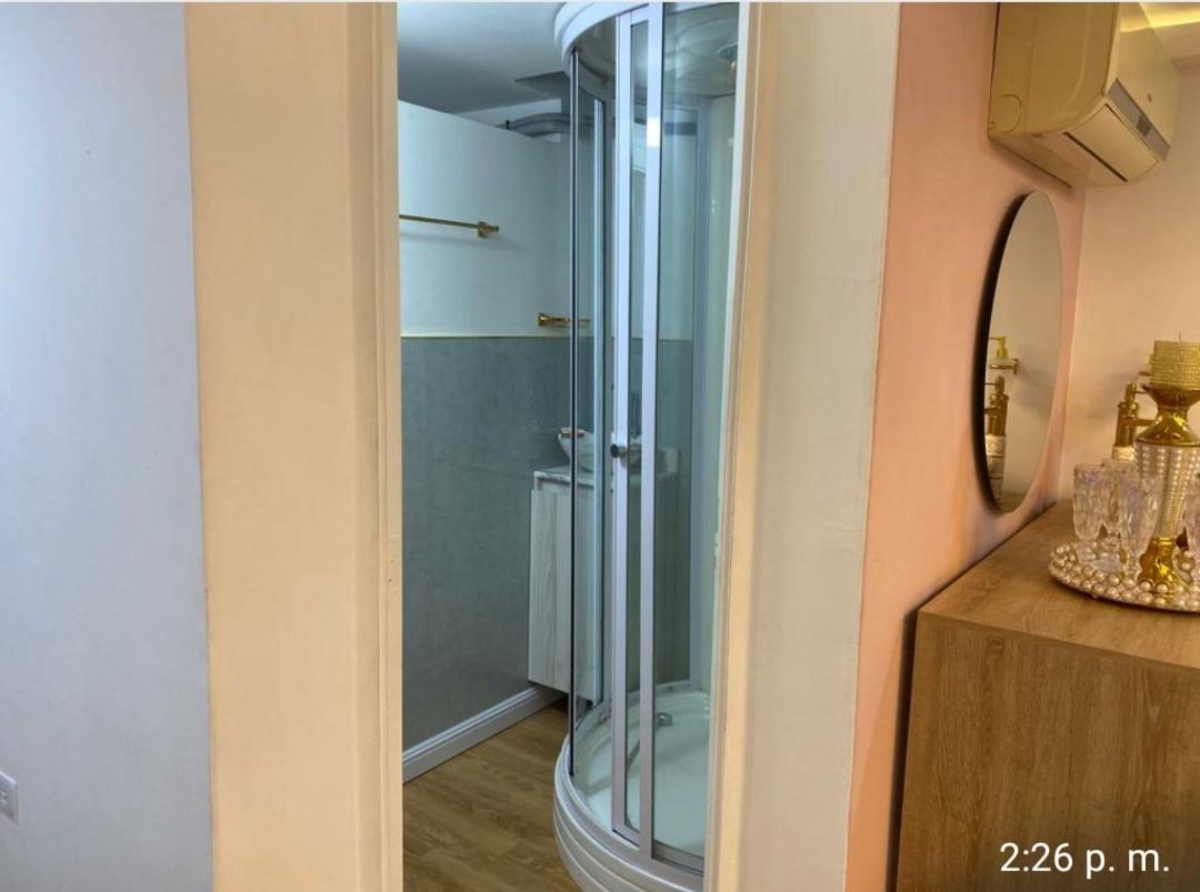 Nuevo Y Lujoso Por El Lleras Apartment Medellín